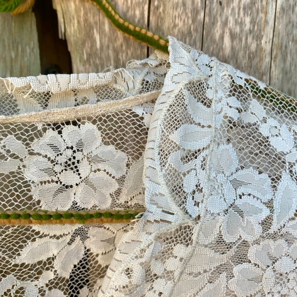 Crème lace Anne Taylor sheer button up boho top music festival summer - Picture 5 of 7